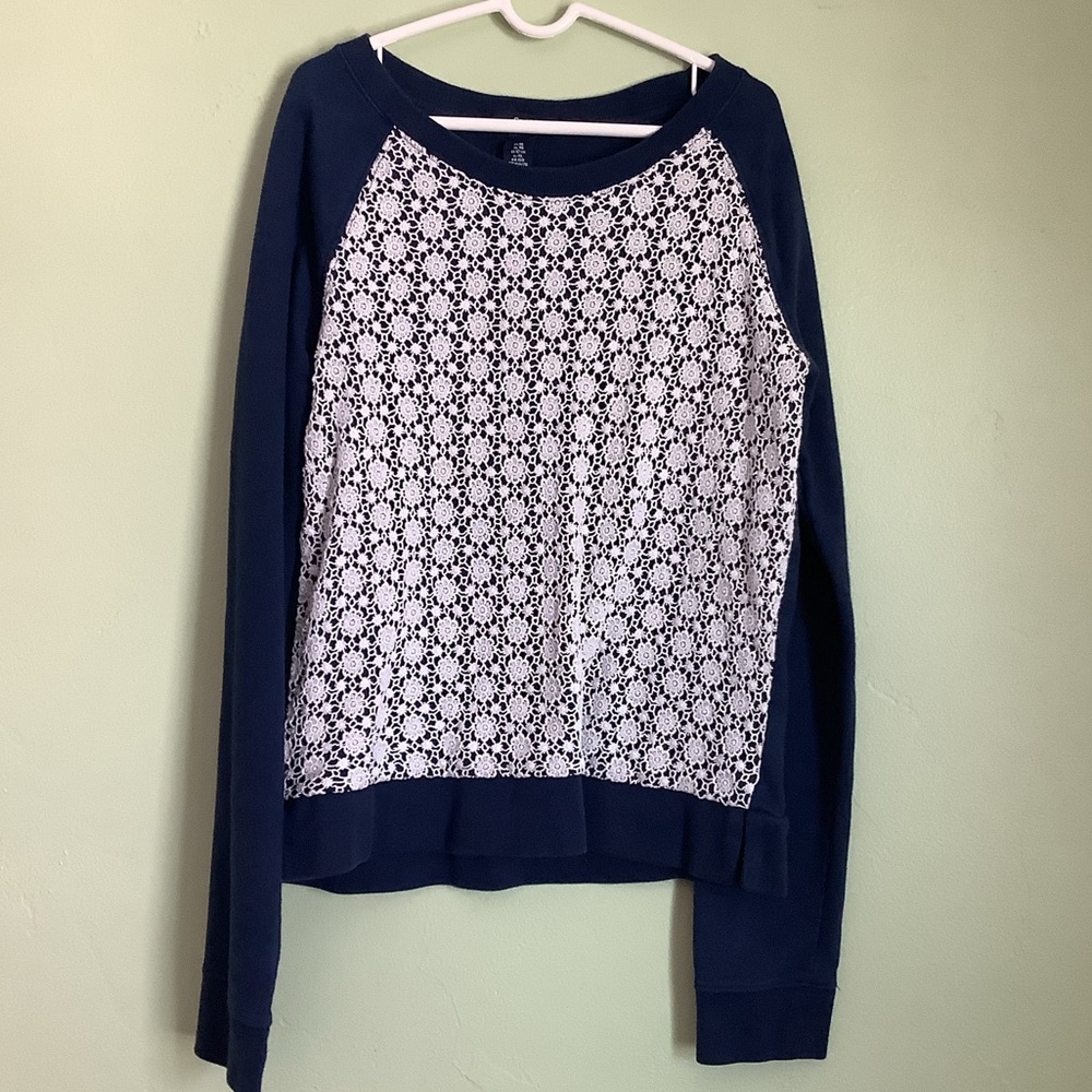 GAP Sweater